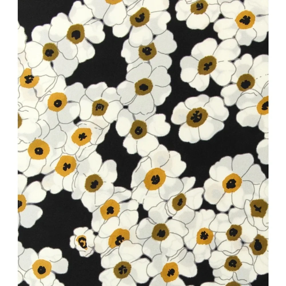 NWT Valentino floral printed scarf